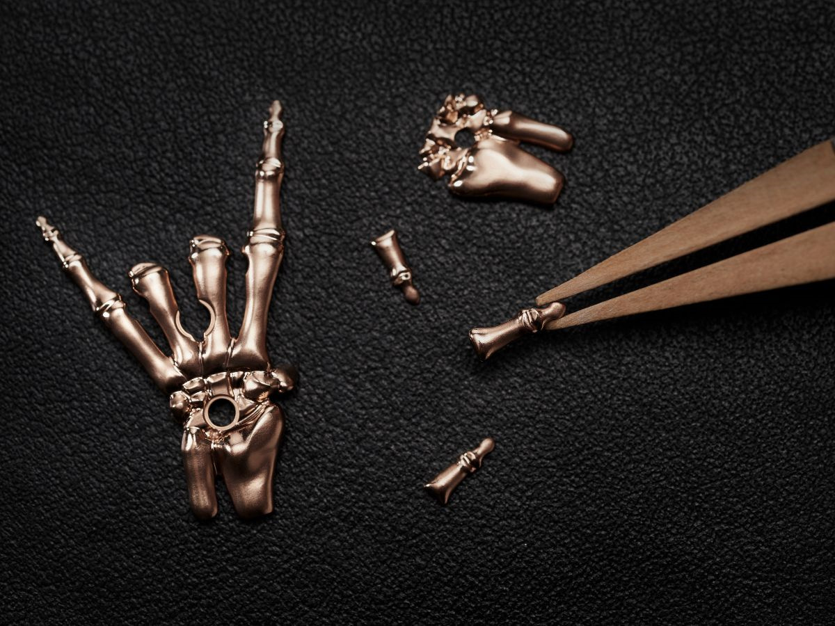 理查德米勒手表表把斷裂解決方法(專業(yè)維修指南)（圖）