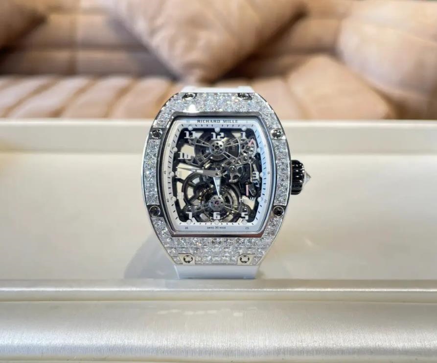 理查德米勒腕表表帶過短處理方法（調(diào)整與延長技巧指南）（圖）