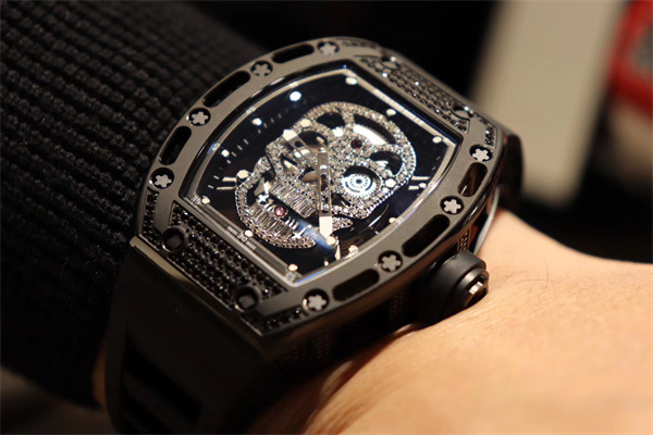 理查德米勒手表磕碰了處理辦法匯總（圖）