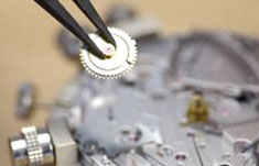 養(yǎng)護(hù)流程-理查德米勒維修服務(wù)中心