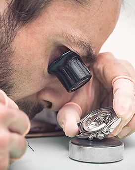 邁克爾·瓊斯-重慶理查德米勒維修服務(wù)中心制表師