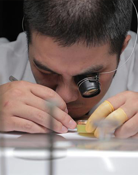 梅森·威廉姆斯-鄭州理查德米勒維修服務中心制表師