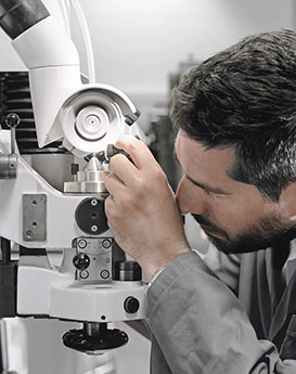 辛迪·克萊門特-鄭州理查德米勒維修服務中心制表師