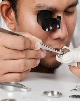 詹姆士·布朗-昆明理查德米勒維修服務(wù)中心制表師